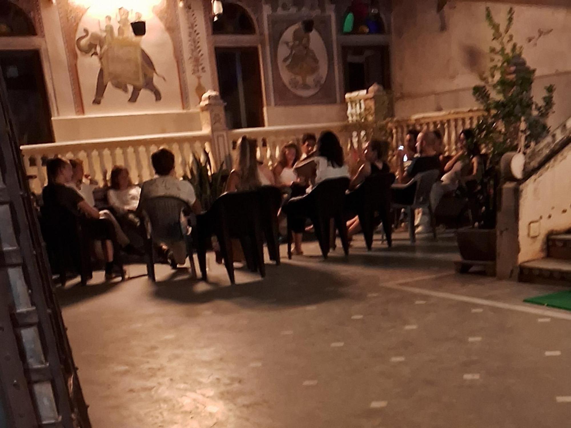 曼达瓦哈维丽酒店 Mandāwa 外观 照片