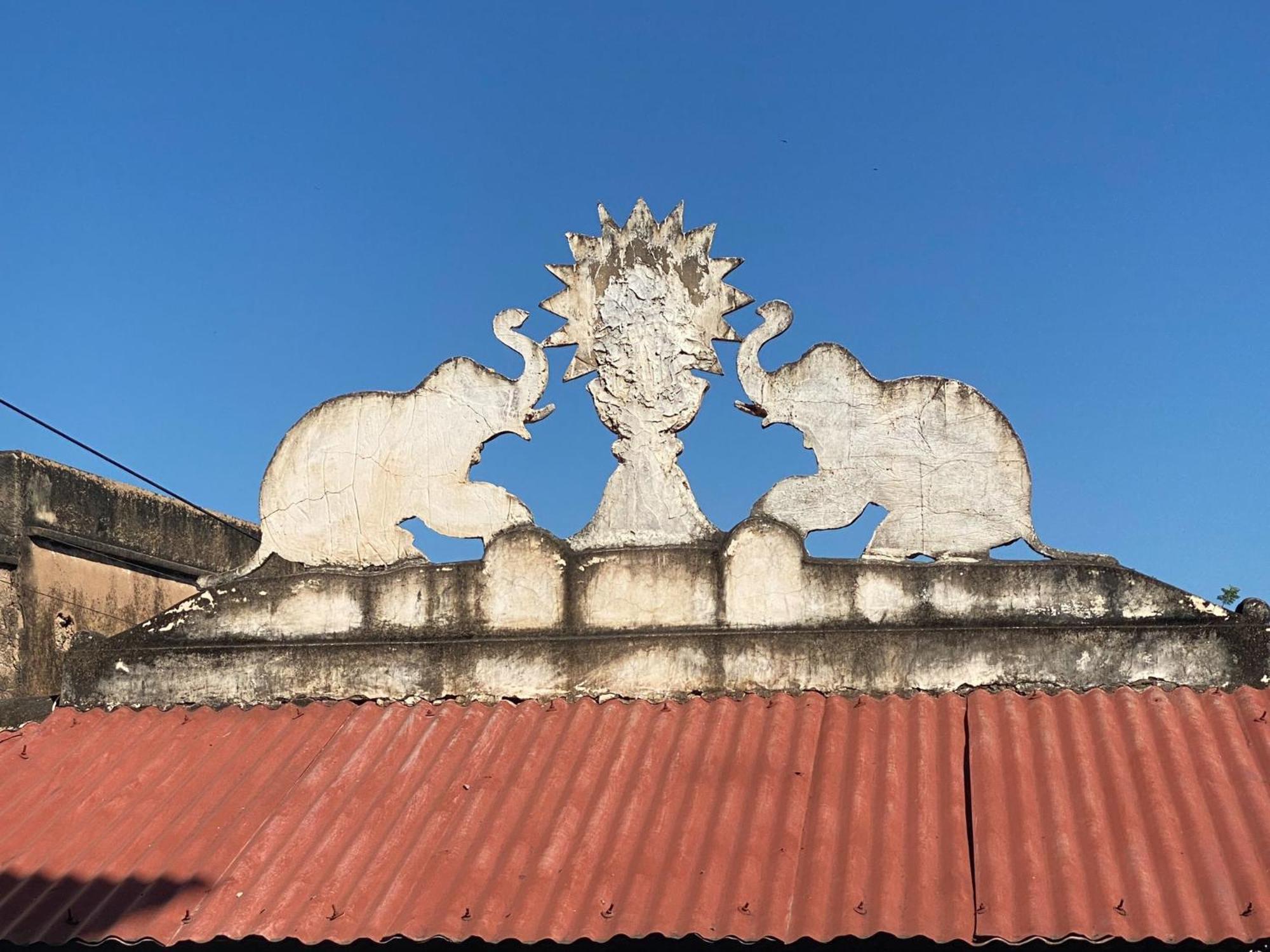 曼达瓦哈维丽酒店 Mandāwa 外观 照片